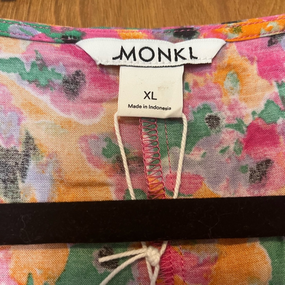 Monki wrap midi dress in pink floral print - Picture 9 of 15